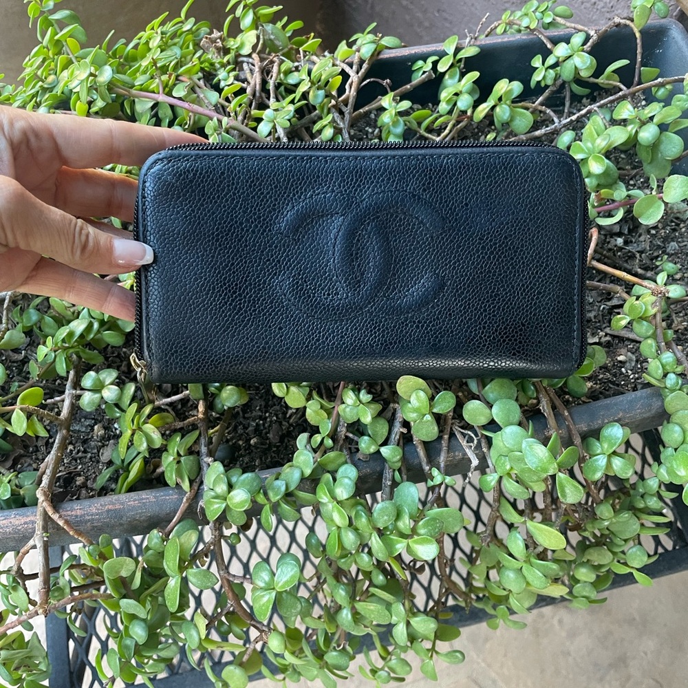 Chanel caviar zip around wallet